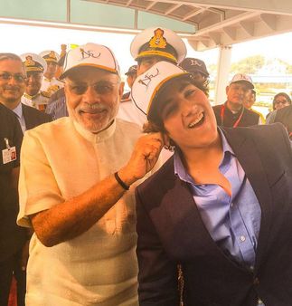 PM Narendra Modi Meets Akshay Kumar’s Son Aarav! Pulls His Ears