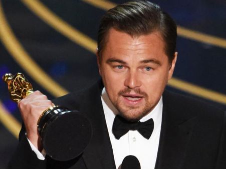 Bollywood Celebs Pour In Wishes To Leonardo DiCaprio For Winning The Oscar 2016!