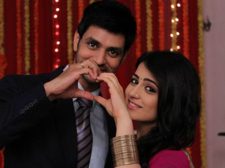Find Out What Went Wrong With Meri Aashiqui Tum Se Hi & Which Show Will Replace It?