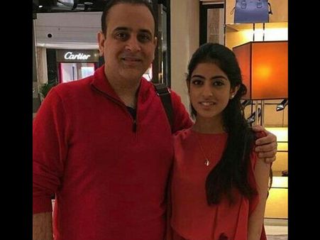 This Is Who Navya Naveli Nanda Spent Her Holidays With! [PHOTOS]