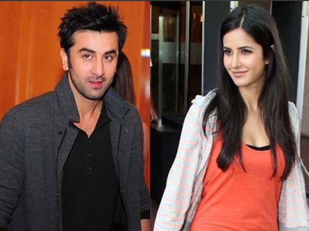 This Is What Ranbir Kapoor & Katrina Kaif's Friends Are Doing To Calm The Tension Between The Two