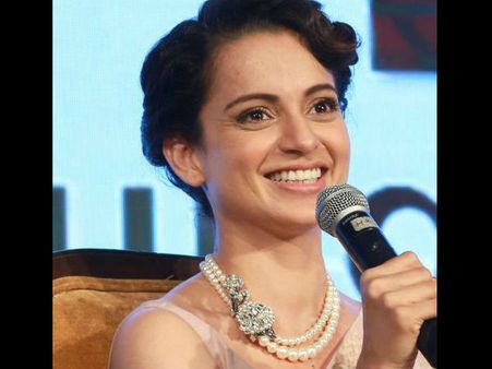 Kangana Ranaut Taunts Hrithik Roshan For Sending Her Legal Notice!