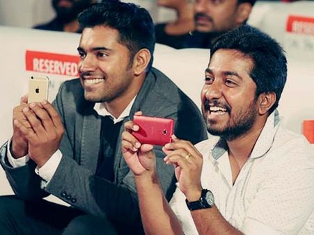 What Vineeth Sreenivasan Thinks About Nivin Pauly's Acting Skills?