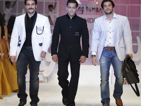 Salman Khan Is Doing Everything To Save Brother Sohail & Arbaaz Khan's Marriage!