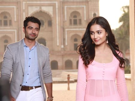 Dahleez Spoiler: Terrorist Attack To Play A Spoilsport At Adarsh-Swadheenta's Wedding!