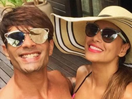 Don't Miss: Here's What Karan Singh Grover Has To Say About His Third Marriage With Bipasha Basu!