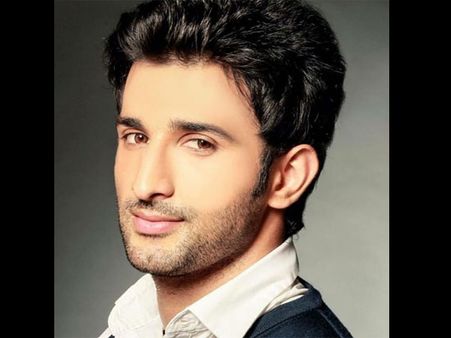Shocking! Tashan-E-Ishq's Lead Actor Sidhant Gupta To Quit the Show!