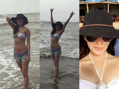 Amyra Dastur Chills In A Bikini At The Serene Beaches Of Goa!