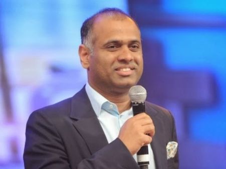 PVP Quitting Film Production After Brahmotsavam's Debacle?