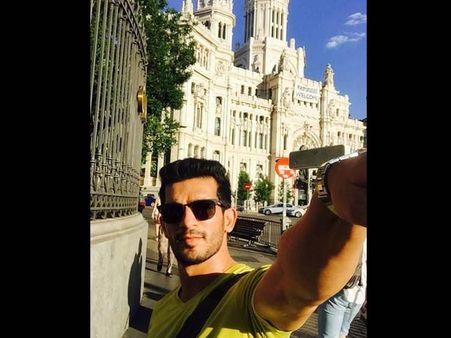 IIFA 2016: Mouni Roy, Arjun Bijlani, Manish Paul & Mukti Mohan In Madrid! [PICS]
