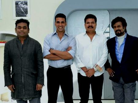 '2.0' Update: Producer Says Shankar Has The Potential Of A Hollywood Film-maker, First Look In Sept!