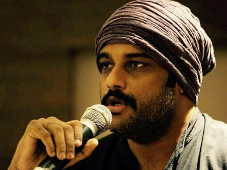Murali Gopy Impresses Once Again As A Singer!