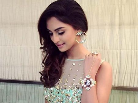10 Super Cool Pictures That Prove Krystle D’Souza Is Still In Demand!