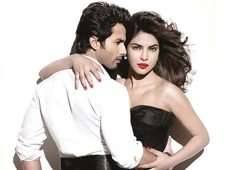 After Ignoring Each Other At IIFA 2016, Read What Ex-Lovers Shahid Kapoor & Priyanka Chopra Did!