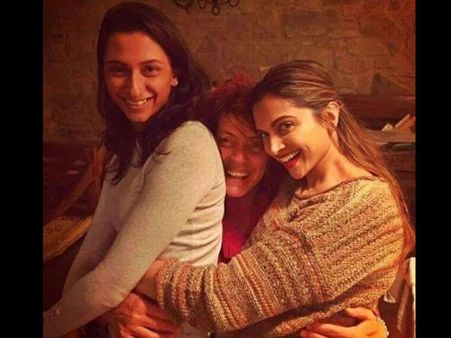 Lovely Ladies! Deepika Padukone Spotted With Her Sister Anisha During Their Cooking Classes In Italy