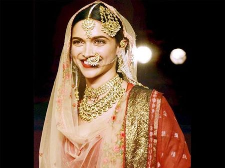 WHOA! Deepika Padukone Is Charging A Hefty Fee For Sanjay Leela Bhansali's Padmavati