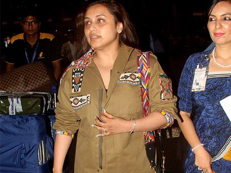 OMG! Rani Mukerji Spotted At The Airport Sans Adira; Looks Shockingly Different [Latest Pictures]
