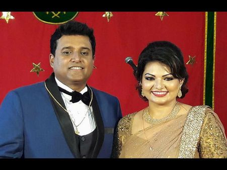 Sandra Thomas Enters Wedlock