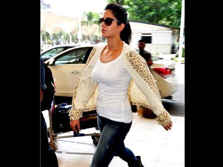 OMG! Angry Katrina Kaif Threatens Paparazzi, Here's What Happened!