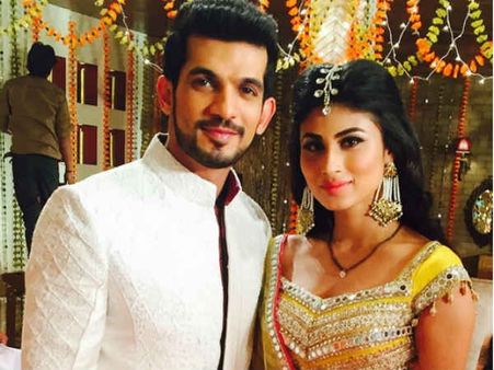 Naagin Actors Mouni Roy & Arjun Bijlani In Kawach?
