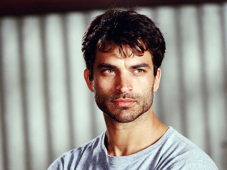 Johnathon Schaech Conveys His Wish To Become The Next Wolverine