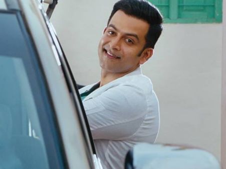 Prithviraj To Play A Superstar In Driving License!