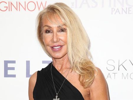 Linda Thompson Calls Elvis Presley Territorial And Jealous In Her Autobiography