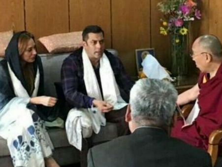 MUST SEE PICTURES! Salman Khan & Iulia Vantur Meet Dalai Lama
