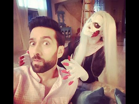 Oops! Did Nakuul Mehta Aka Shivaay Hurt His Co-star Surbhi Chandna On The Sets Of Ishqbaaz?