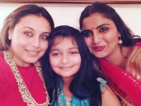 Finally! A New Picture Of Rani Mukerji Is Out Along With Her Sister-In-Law & Niece!