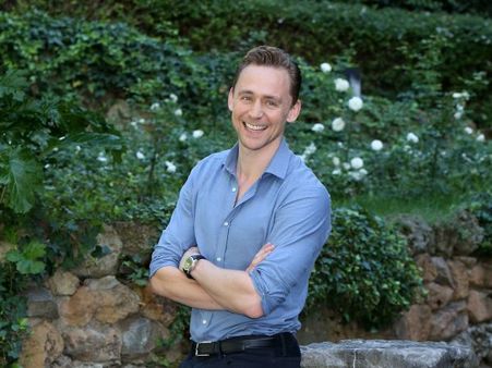 Tom Hiddleston Deliberately Avoids Talking About Taylor Swift