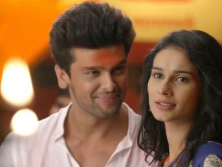 Beyhadh Review: Jennifer Winget Is Back With A Bang; Aneri Vajani & Kushal Tandon Are Impressive!