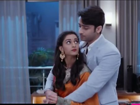 After Shaheer Sheikh, Fans Express Their Disappointment Over Kuch Rang Pyar Ke Aise Bhi's Track!