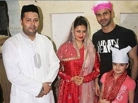 Divyanka Tripathi, Vivek Dahiya & Ruhanika Dhawan Visit Ajmer Dargah (PICS)