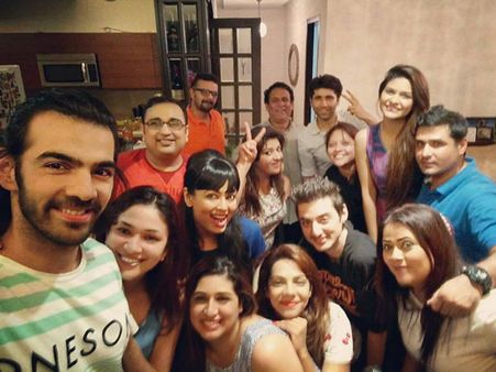 Karan Grover Bids Adieu To Bahu Hamari Rajni_Kant; Qubool Hai's Raqesh Vashisth To Replace Him?