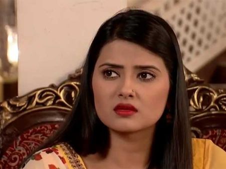 Kasam SPOILER: Tanuja To Get Shot By The Terrorists; Will Rishi Save Her In Time?
