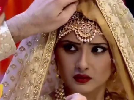 Kasam SPOILER: Malaika Enters Rishi & Tanuja’s Wedding; Huge Drama In Store For The Viewers!