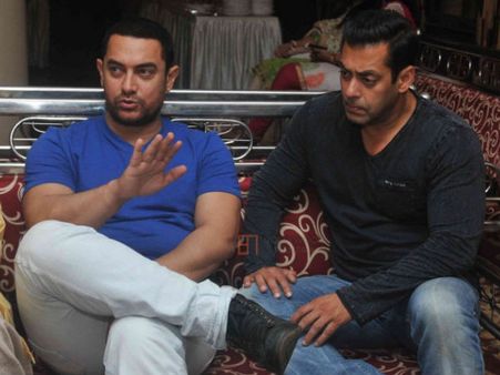 Aamir Khan: I Am Dying To Show Dangal To Salman Khan!