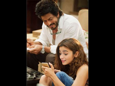 Dear Zindagi First Weekend (3 Days) Box Office Collection: Superb!