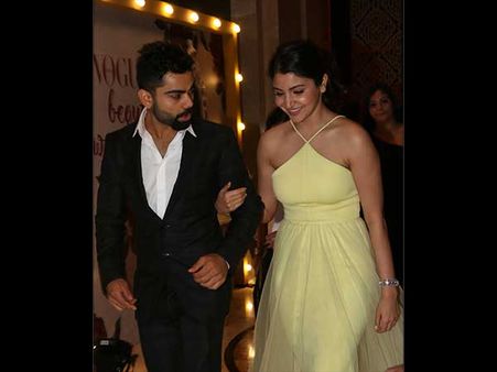 OMG! Anushka Sharma & Virat Kohli Are Getting Engaged!