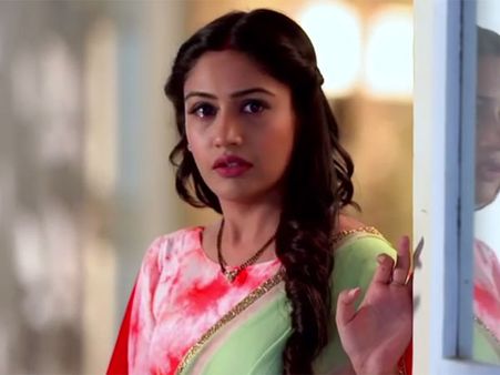 Ishqbaaz SPOILER: Tia To Blame Anika For Robin's Death ; Daksh Returns To Kidnap Anika!