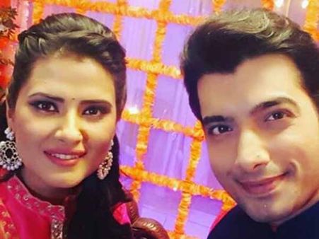 Kasam Spoiler Alert: Tanuja & Malaika Observe Karva Chauth Fast For Rishi!