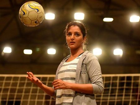 Manju Warrier's 2016: A Better Year For The Actress!