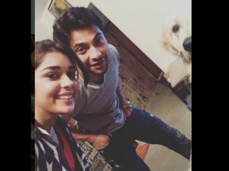 Fond Memories Rekindled! Ishq Ka Rang Safed’s Eisha Singh & Mishal Raheja’s Mini-Reunion!