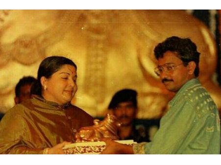 Ram Gopal Varma Remembers Jayalalithaa! Says He Attended An Award Show Only Because Of Her Presence!