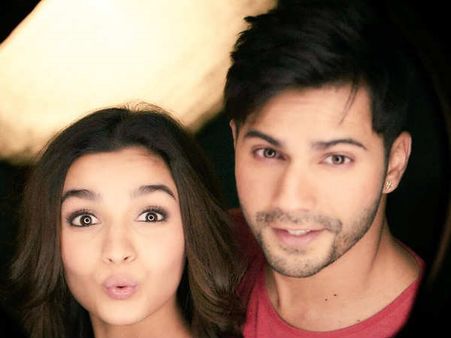 ‘Badrinath’ Varun Dhawan With His Pouty 'Dulhania' Alia Bhatt Give Us A Picture Perfect Moment!