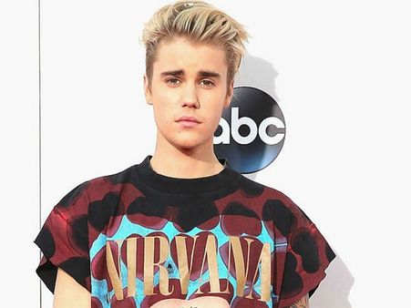 Justin Bieber Under Fire For Abandoning His Ailing Puppy Tod