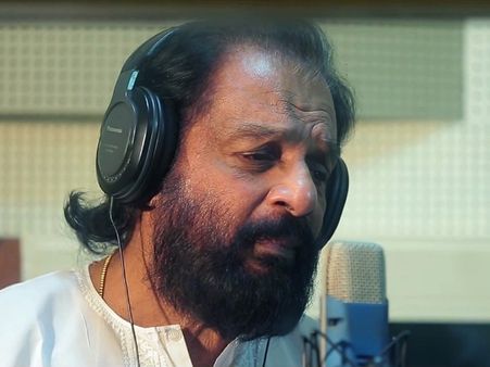 KJ Yesudas Honoured With Padma Vibhushan!