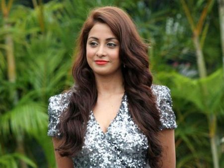 Iss Pyaar Ko Kya Naam Doon Actress Madhura Naik To Be A Part Of Diya Aur Baati Hum 2!