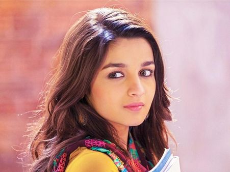 One Day I Want To Be A Comedy Actress: Alia Bhatt